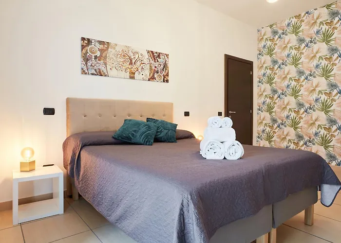 Vicky'S Luxury Guesthouse By Napoliapartments